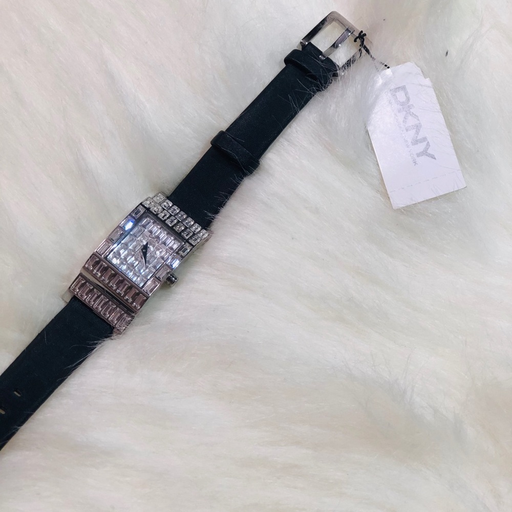 Vintage DKNY women wrist watch